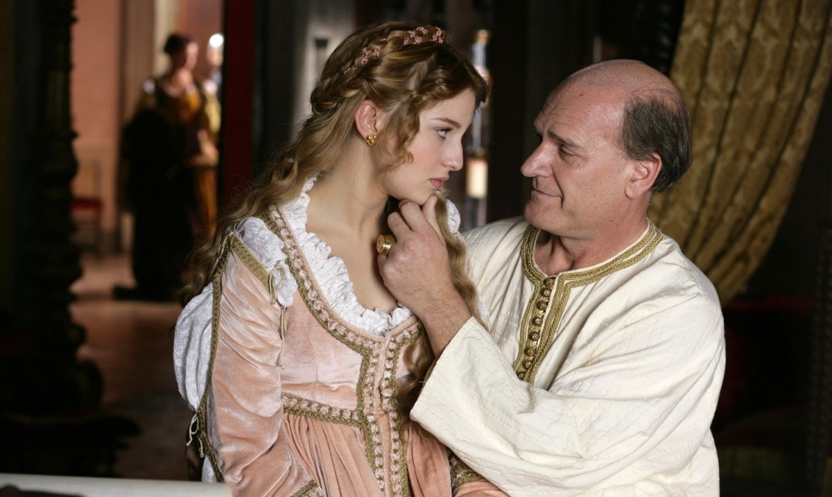 Lluis Homar en Alexandre VI dans "LES BORGIA" d'Antonio Henrandez et Luciano Capozzi (2010) Lluis Homar en Alexandre VI dans "LES BORGIA" d'Antonio Henrandez et Luciano Capozzi (2010)